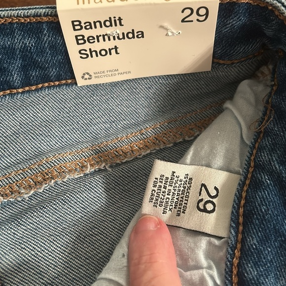 🎈3/$25🎈NWT Madden Girl Bandit Bermuda Shorts - Picture 3 of 4